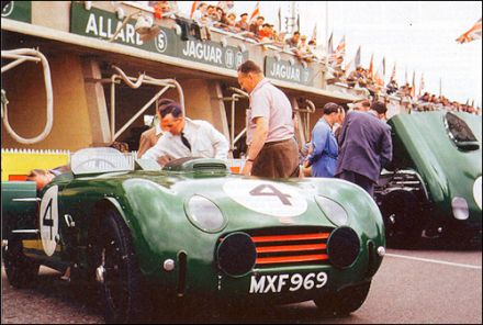 Sydney Allard i Jack Fairman - Allard 2JX Chrysler.